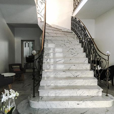 La Demeure D'Alexandra Bed & Breakfast โชเลต์ ภายนอก รูปภาพ